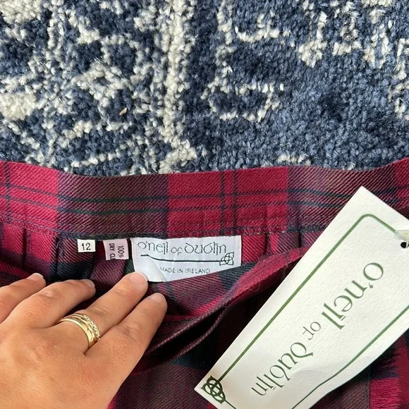 NWT wool skirt made by O'Neil of Dublin - Picture 2 of 10